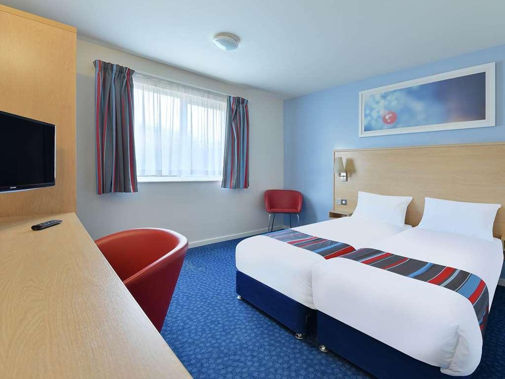 Travelodge Leeds Colton Garforth Camera foto